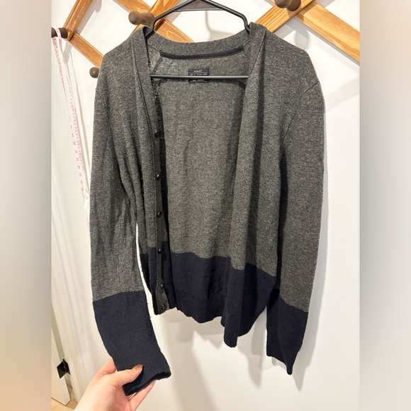 AllSaints men's grey and navy color-block merino wool open-front cardigan. - Picture 4 of 8